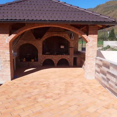 Maljkovic Drina Tatil Evi *