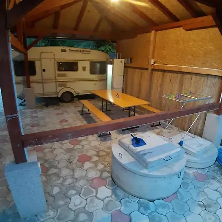 Maljkovic Drina Case de vacanță